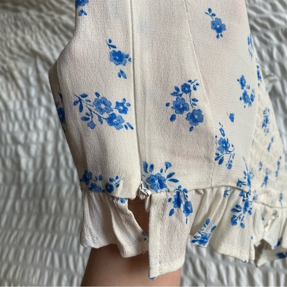 Isabelle’s Cabinet Floral Corset Top - Picture 4 of 6